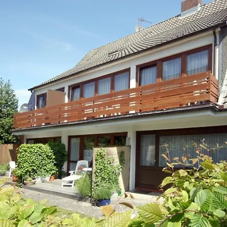 Wiesenweg 9, Whg 2 *